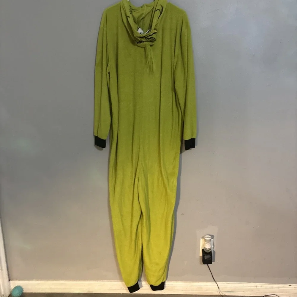 The Grinch Pajamas One Piece Zip Costume Christmas Fleece Hooded Size S/M (7/9)